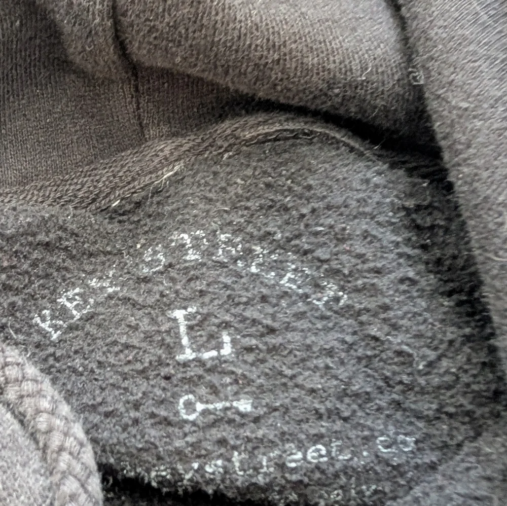 Keystreet co. Men's Pullover black hoodie from Tilly's. Size large - Picture 8 of 11